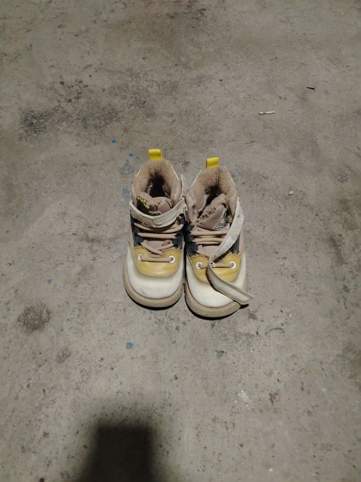 Detskiy oyoq kiyim bor bepul