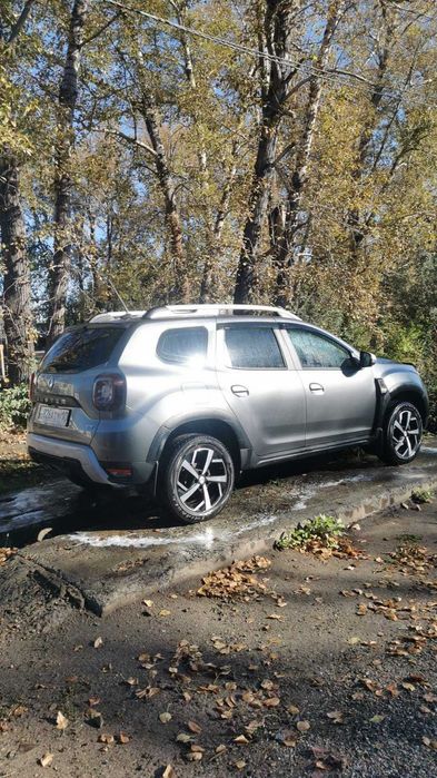 Внедорожник Рено Дастер