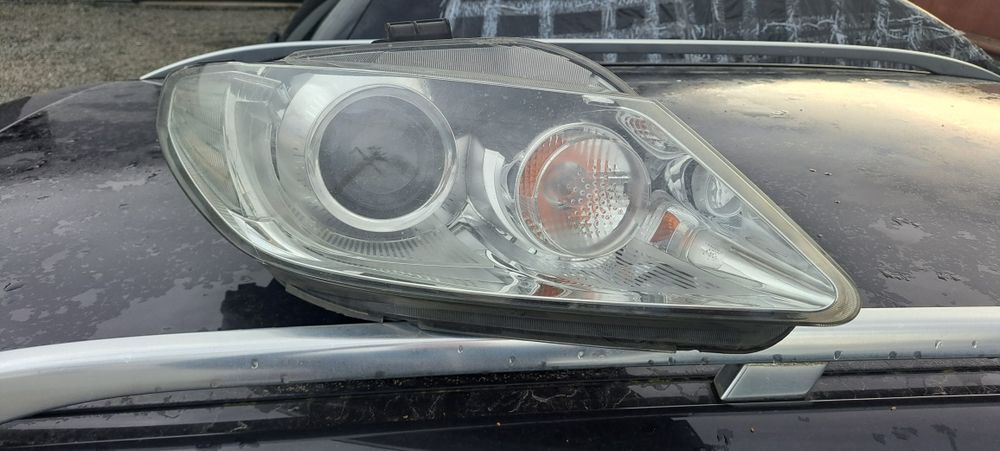 Far faruri dreapta stanga  bi-xenon Seat Exeo 3R1 941 008 D