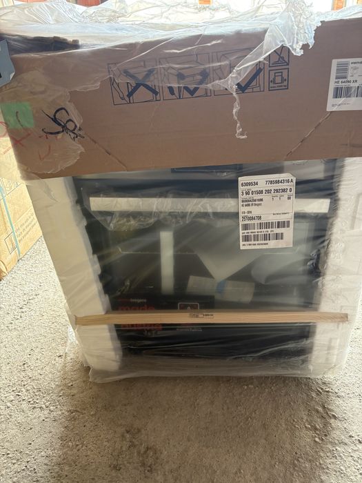 Чисто нова фурна с котлони