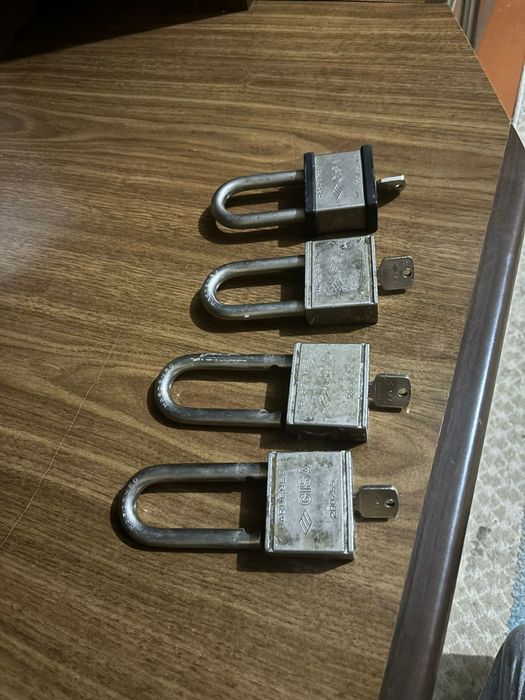 Замок (құлып) сатылады