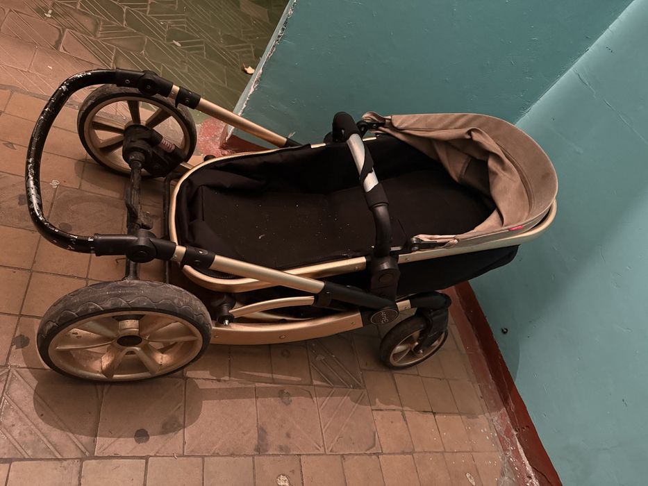 Коляска бу хорошей