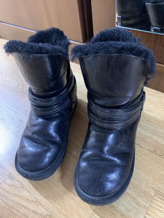 Угги кожанные 35-36 детские