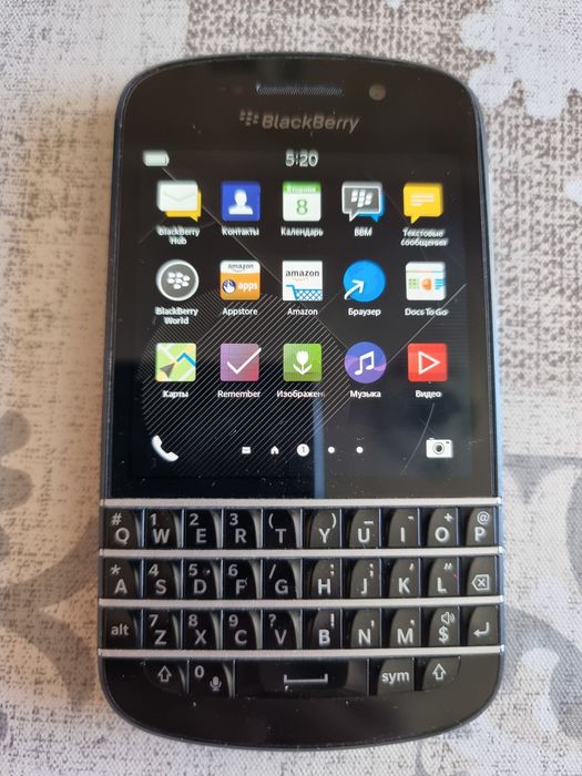 Blackberry q10 с коробкой