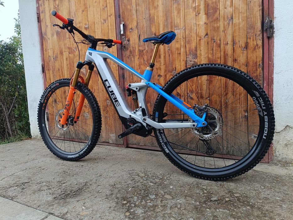 Cube Stereo 140 HPC Action Team Hybrid Carbon