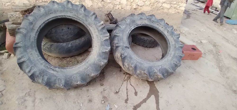 Balon 14.9-28 traktor