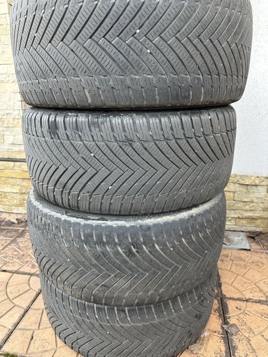 Anvelope Imperial 245 40 R18 All Season