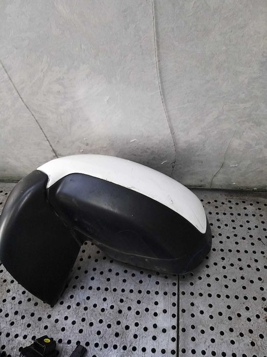 Oglinda electrica stanga citroen c3 picasso CARCASA SPARTA