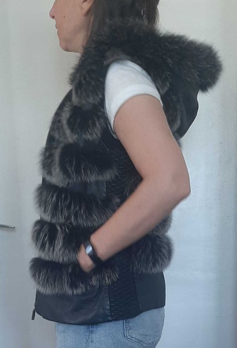 Модерен клек естествен косъм и естествена кожа с качулка