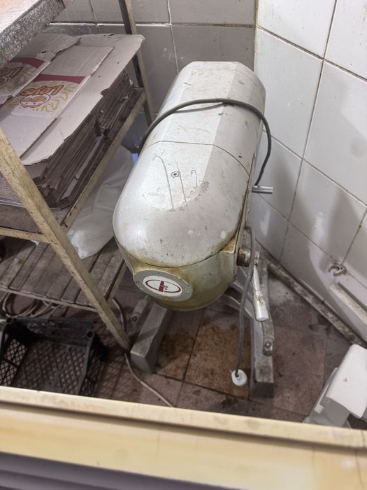 Mikser xamir qorovchi