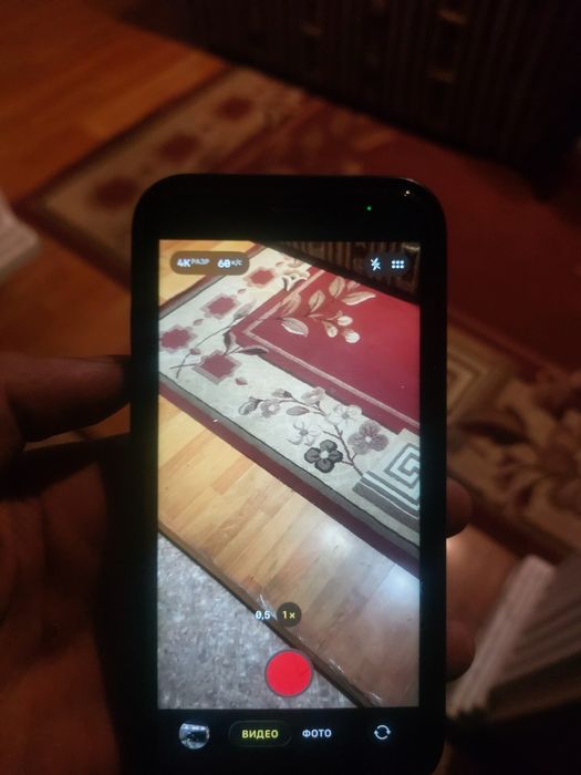 IPhone 11  128 гигабайт