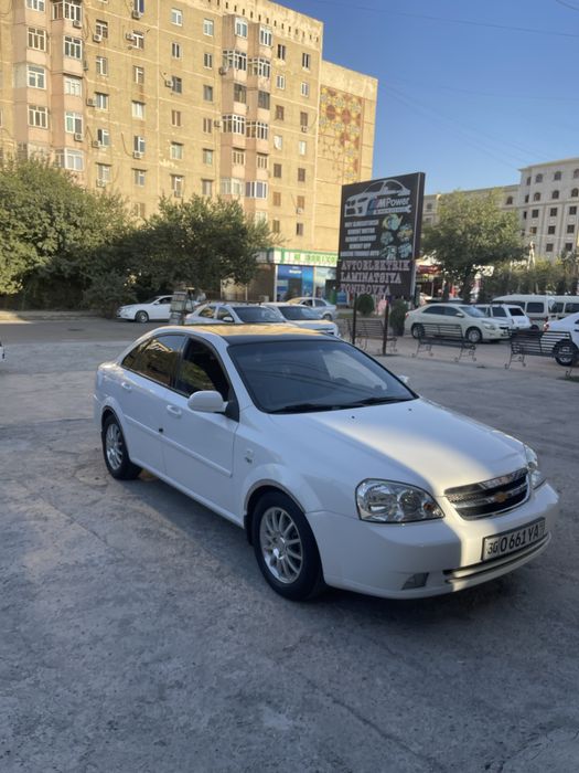 Arendaga beriladi moshina