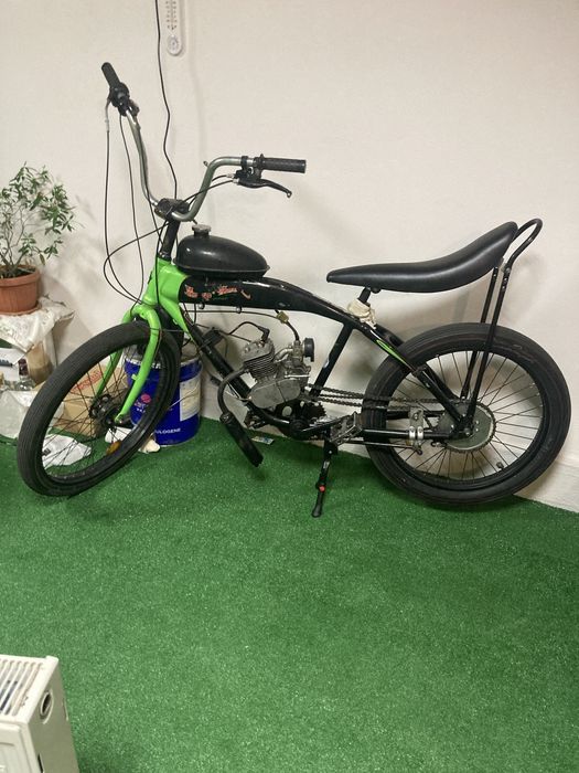Bicicleta cu motor