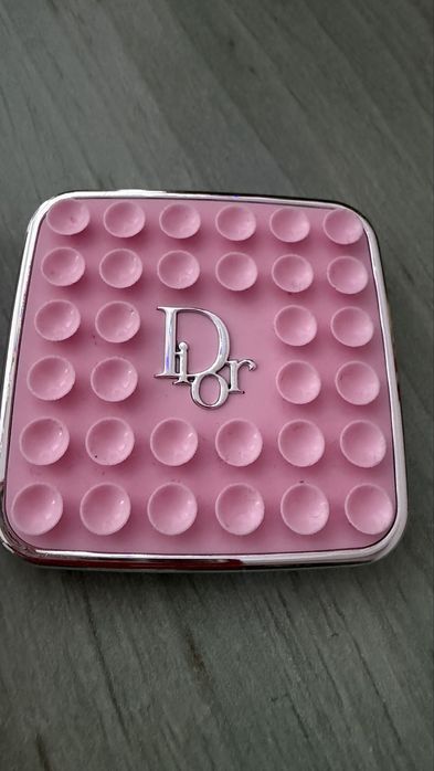 Dior octobuddy Аксесоар за телефон