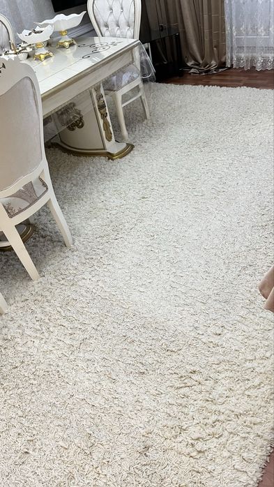 Продам ворсистый ковер