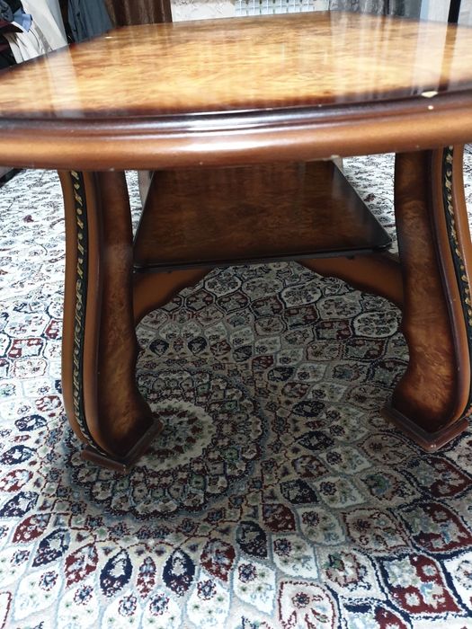 Журнальный  стол