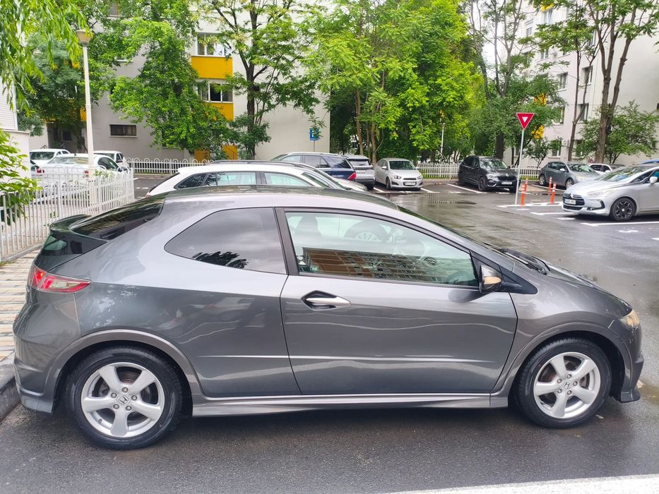 Honda Civic Stare buna, consum urban redus, bancheta rabatabila