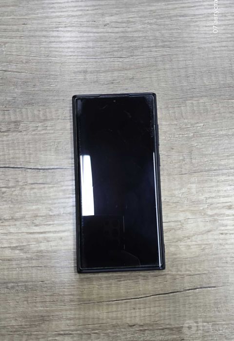 Продам свой сотовый телефон Samsung Galaxy S22 Ultra