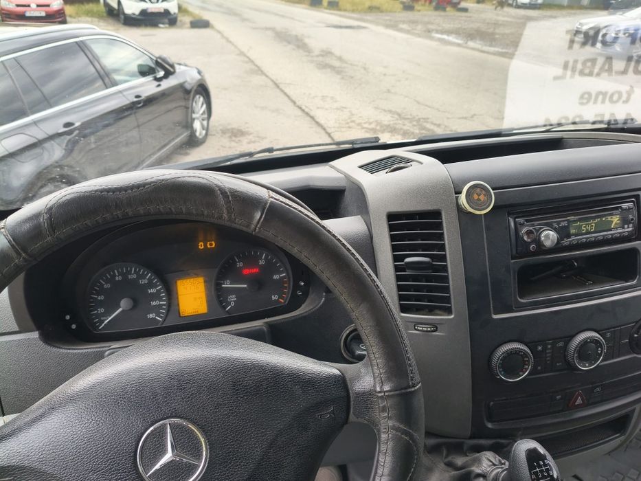 De vănzare autoutilitară  Mercedes