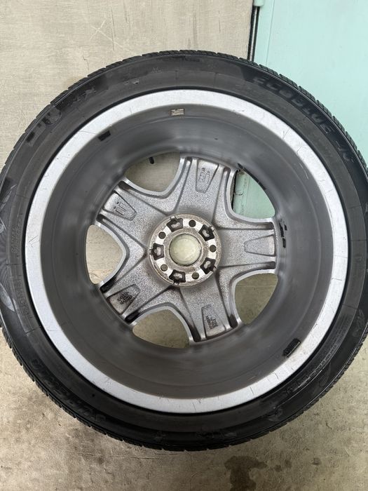 Mercedes diska balon sotiladi 18razmer