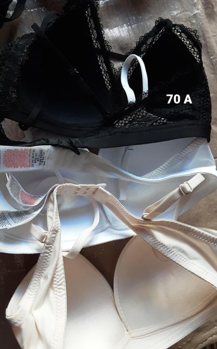 Лот от 6 сутиена за тийнейджърка