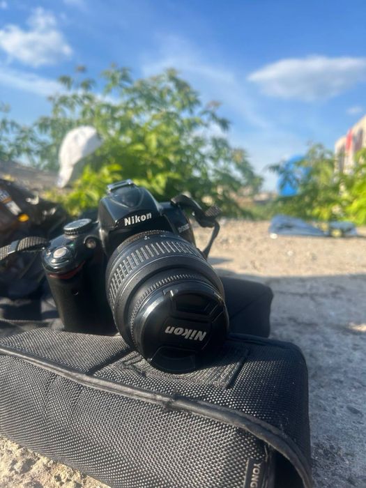 Nikon  D5000 + Объектив 18-55 VR