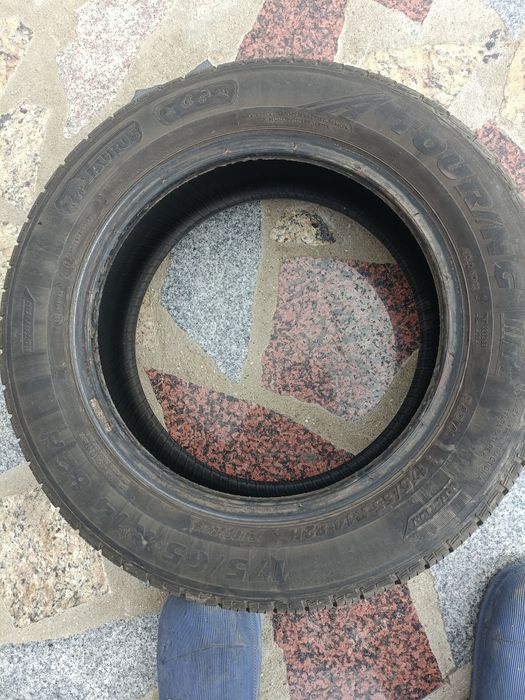 Cauciucuri sh de vînzare