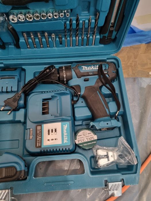 Filetantă Makita și rigolă cu scurgere verticală