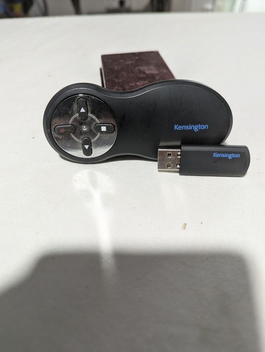 Presenter Kensington Wireless cu laser