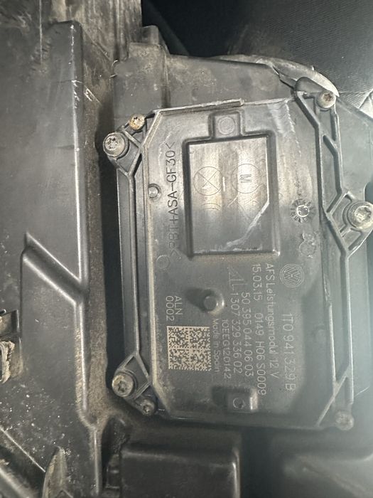 Faruri Skoda Octavia 3 cu afs Piese