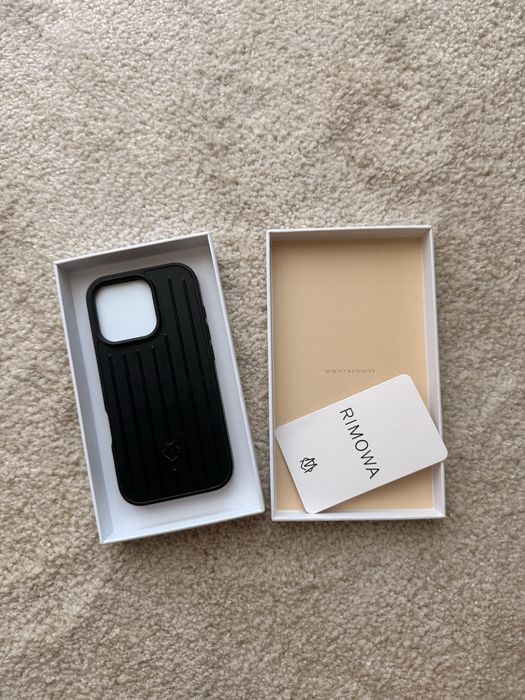 Husa Rimowa IPhone 16 Pro