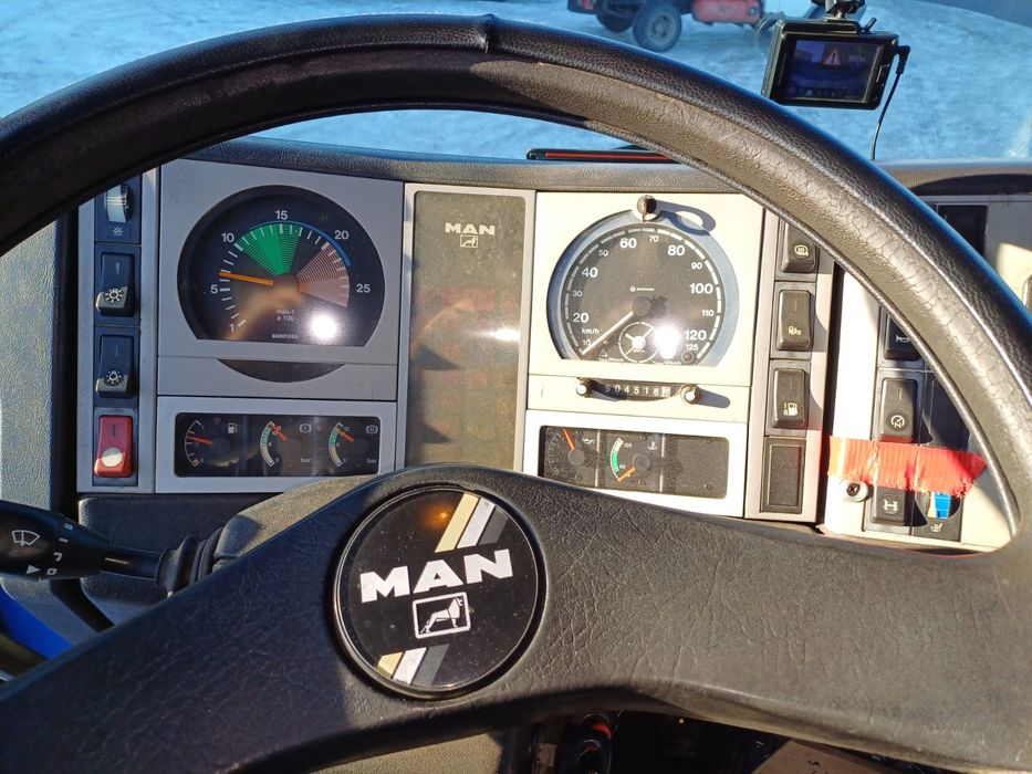 Продам MAN F2000