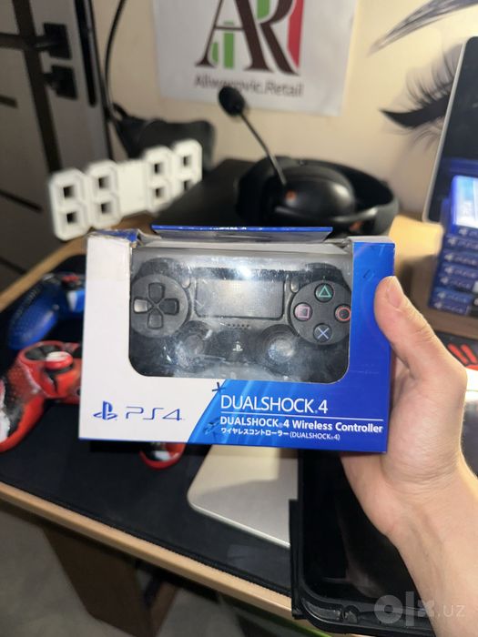 Play Sation 4 slim 1 TB