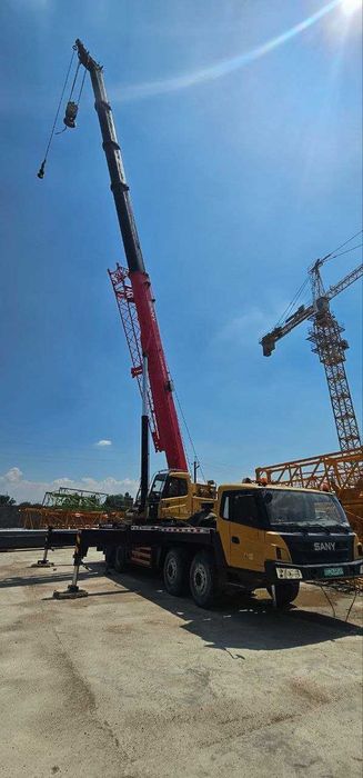 Автокран грузоподъемностью 60 тонн на продажу