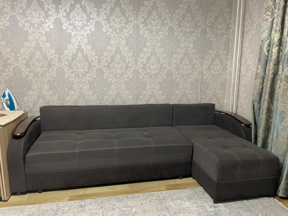 Диван для гостиной