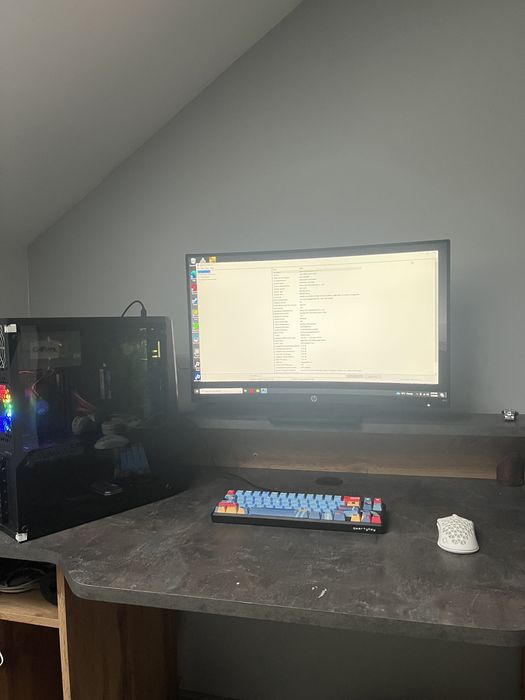 Setup Gaming / Office complet – i7-9700F | 16 GB RAM | SSD + HDD | RGB | Negociabil