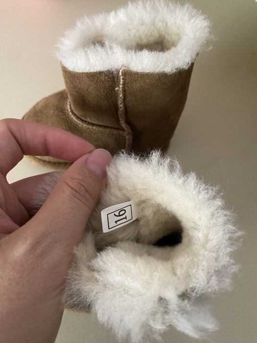 Пинетки UGG натуральные