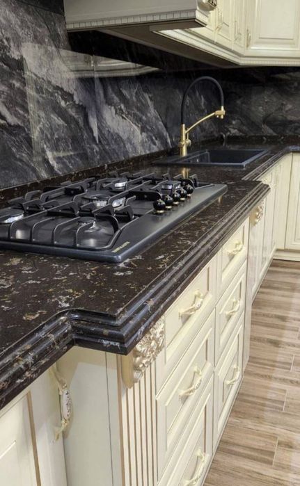 столешница и санузел из изкуствения камень