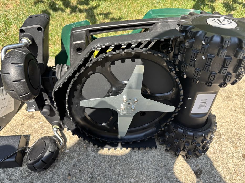 Robot de tuns gazon Ambrogio