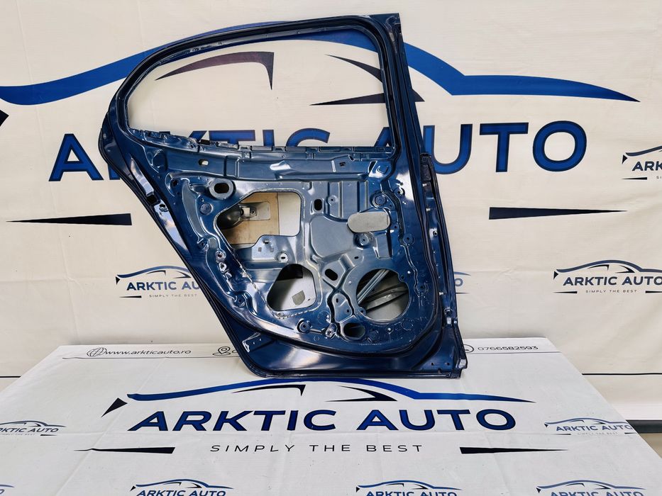 Usa stanga spate Renault Megane 4 hatchback