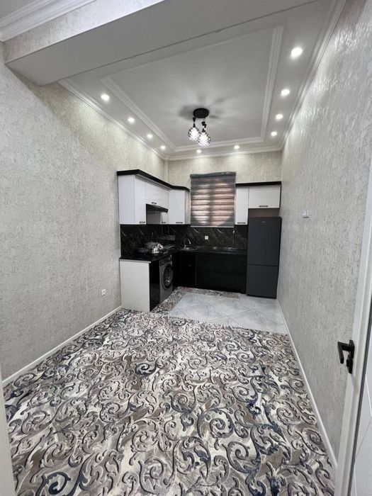 Срочно! Сдаётся 3 х ком квартира Узбекистанская