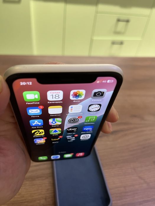 Айфон 11 64 гега