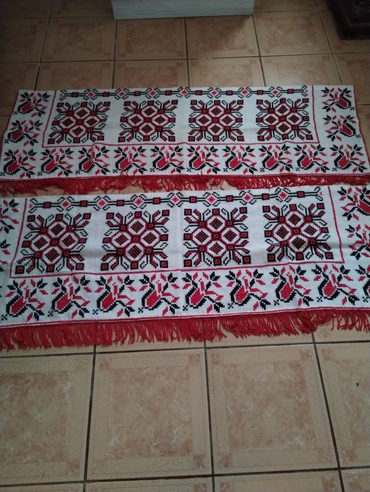 Draperii cusute traditional