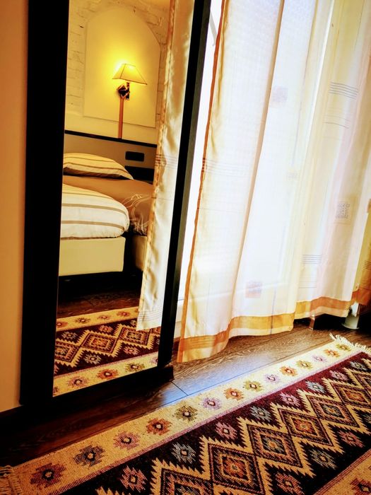 Cazare studio zonă centrală(   aproape de Polissano Medlife)