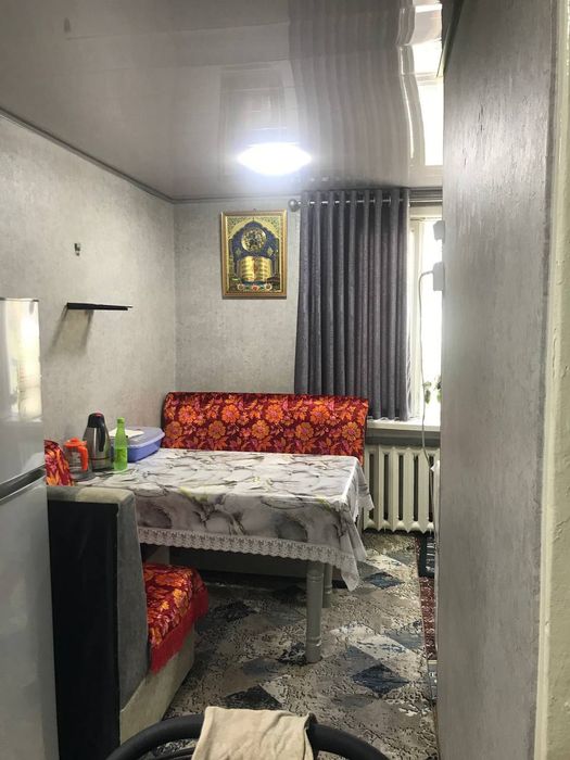 Продаю 2-х комнатнаю квартиру с ремонтом Спутник Ц квартал