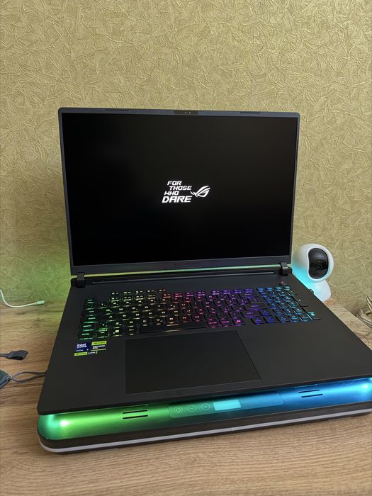 Asus Rog Scar 18 RTX 5090