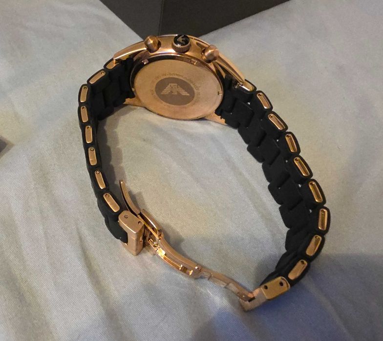 Ceas barbati Emporio Armani, inox,43mm, negru/auriu, factura, garantie