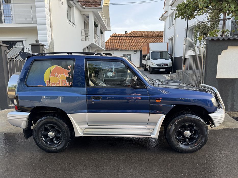 MITSUBISHI Pajero 2000 — imagine 3