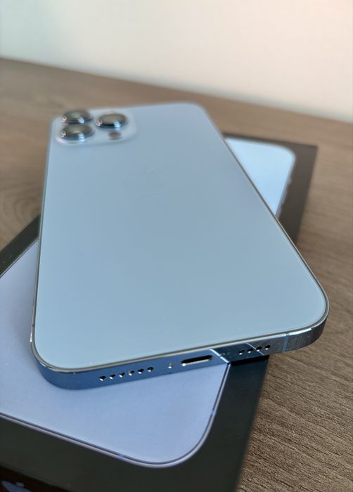 Продам iphone 13 ProMax 256gb