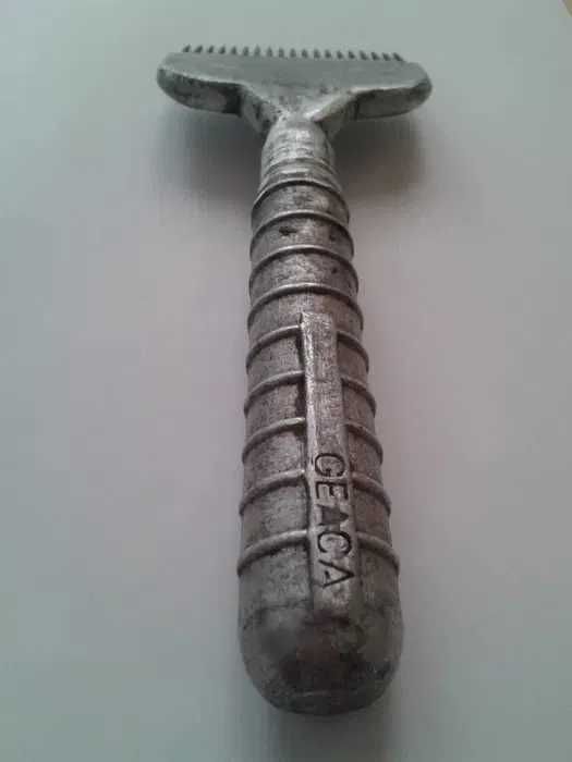 Apicole- Furculita Apicola anii 60 pentru descapacit RARA